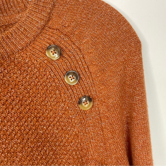 Stitch Fix l Market & Spruce Janice Textured Button Detail Raglan Sweater, Small - Picture 7 of 10